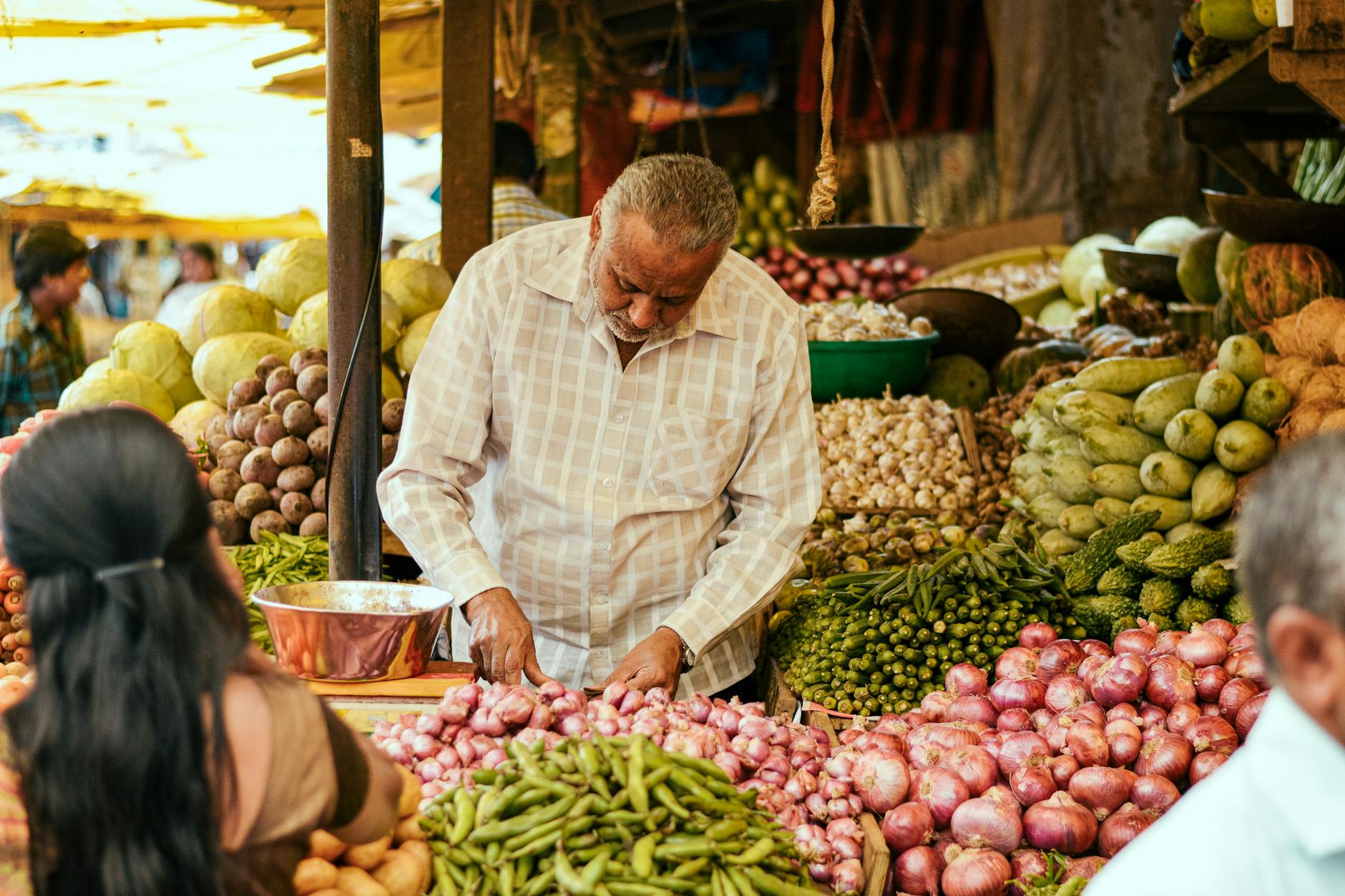 Fresh colourful vegetables and fruits at an Indian market — key ingredients for a heart-healthy diet