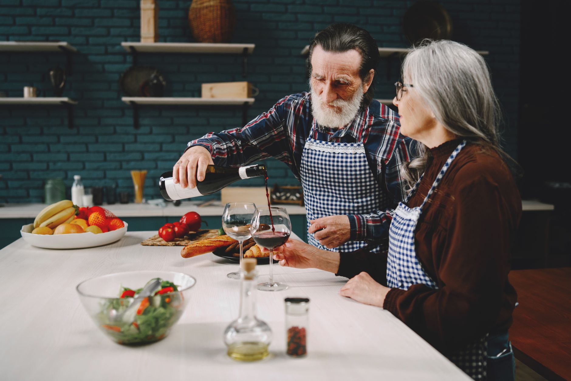 Senior couple enjoying a wholesome, oil-free meal at home