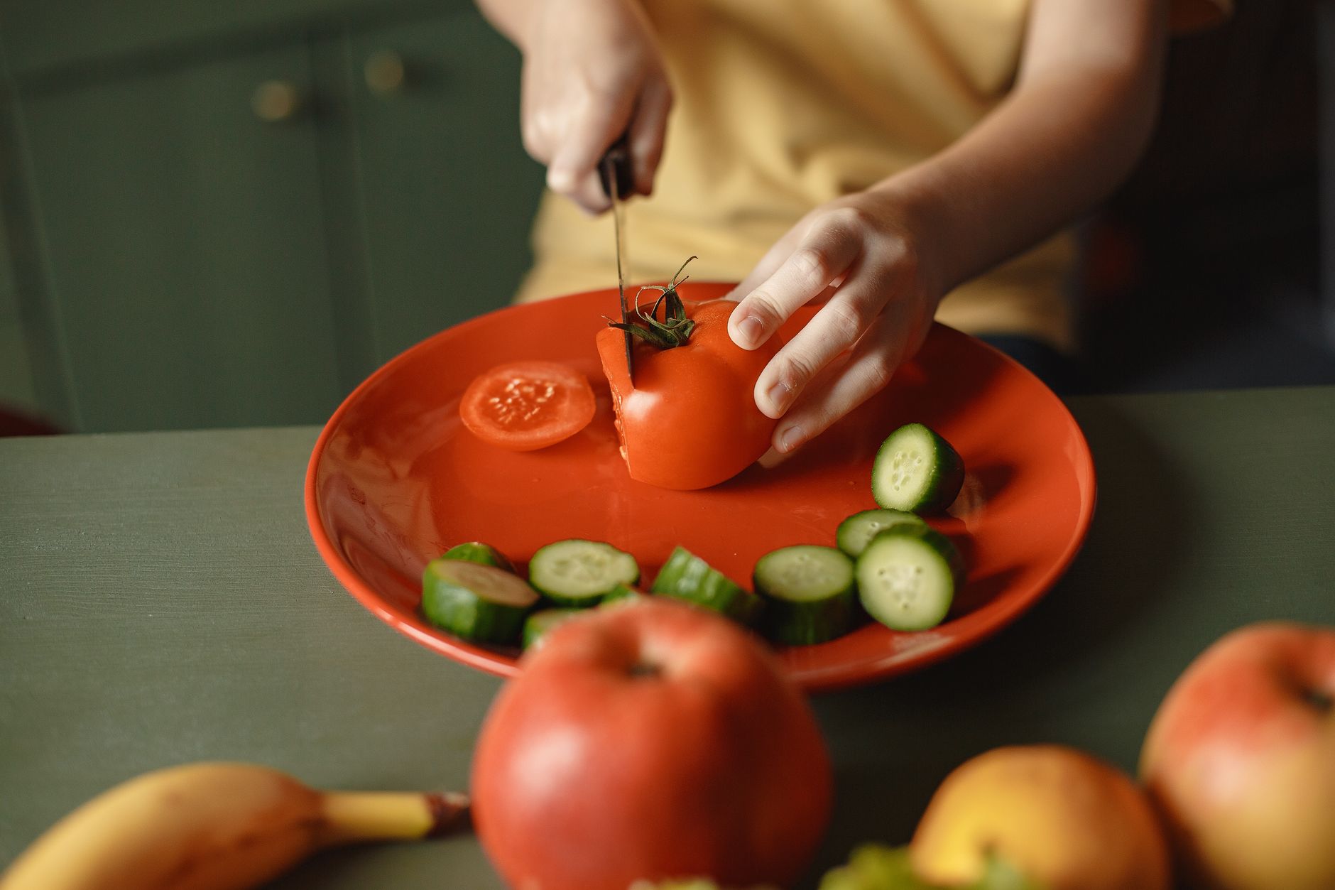 A colourful plate of healthy fruits and vegetables for heart health