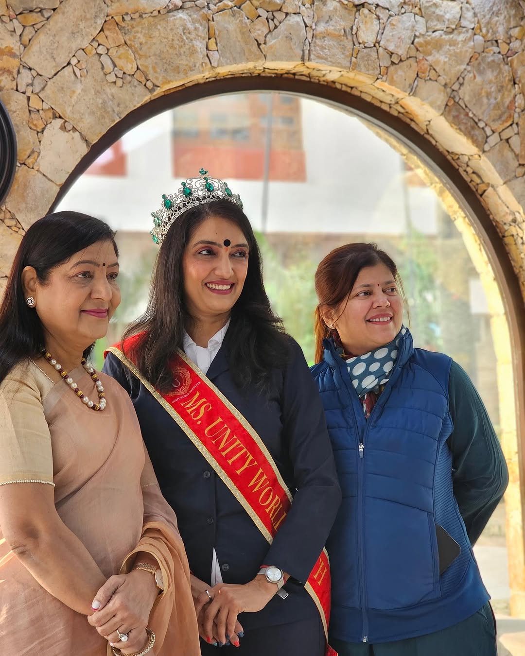 Dr. Nikhila Pachani Honoured with Ms. Unity World Title at Vadodara Event — image 1